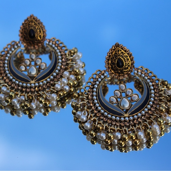 Indian Beaded Earrings - Picture 2 of 2